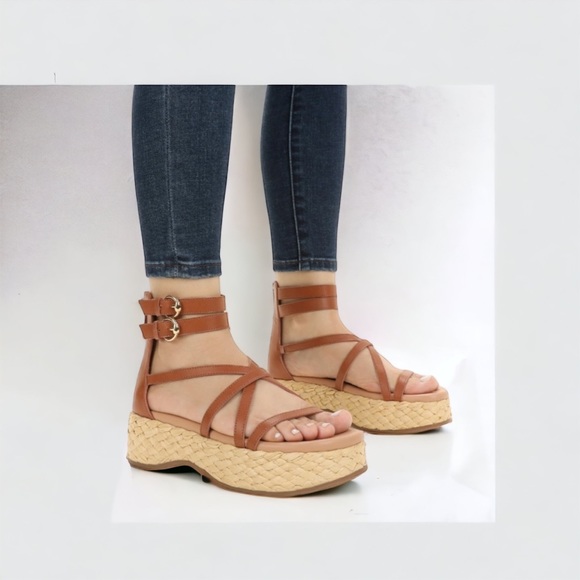 NIB Sam & Libby SZ 7 Brown Strappy Gladiator Sandals - Picture 2 of 5